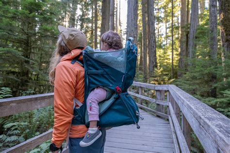 Osprey Child Carriers: Poco Plus vs. Poco LT .